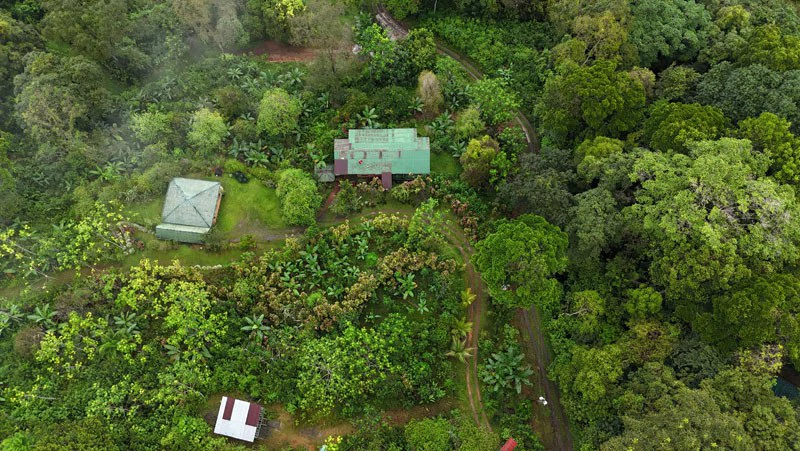 Private Estate with Breathtaking Diamante Waterfall - Gallery image 8
