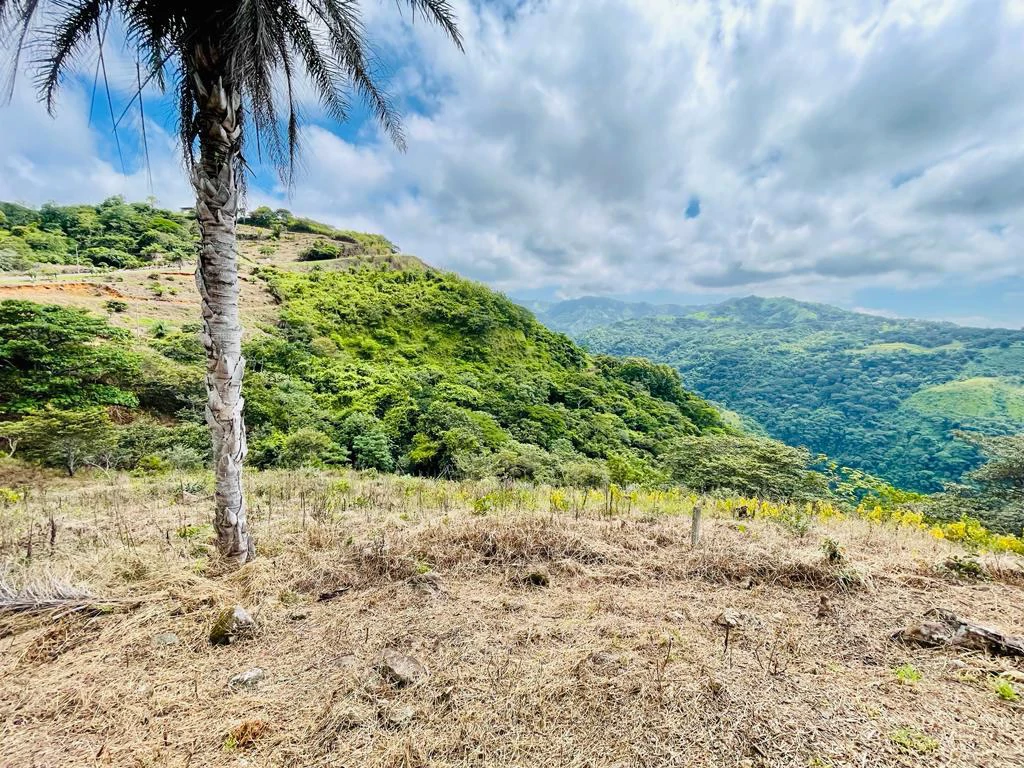 Bargain Lot for sale in Residencial Vista Mar with Ocean and mountain view between San Mateo and Orotina Alajuela Costa Rica - Gallery image 2