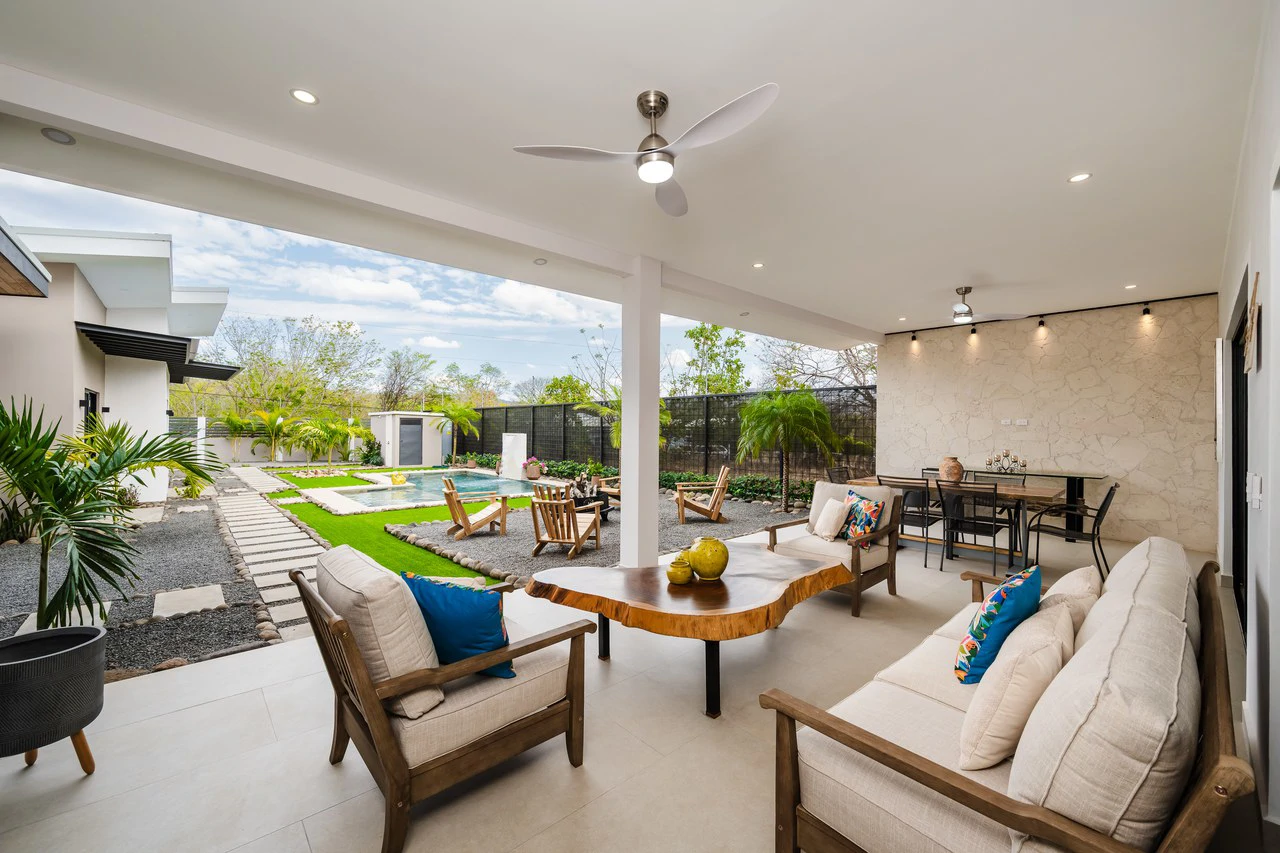 Villa Aurora: New 5BR Luxury Home Minutes from Playa Penca & Potrero - Gallery image 9