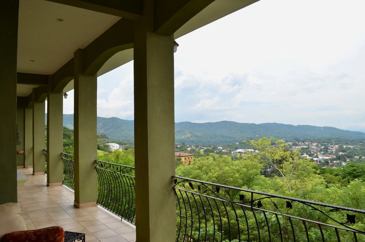 Mountain Condominium For Sale in Ciudad Colón