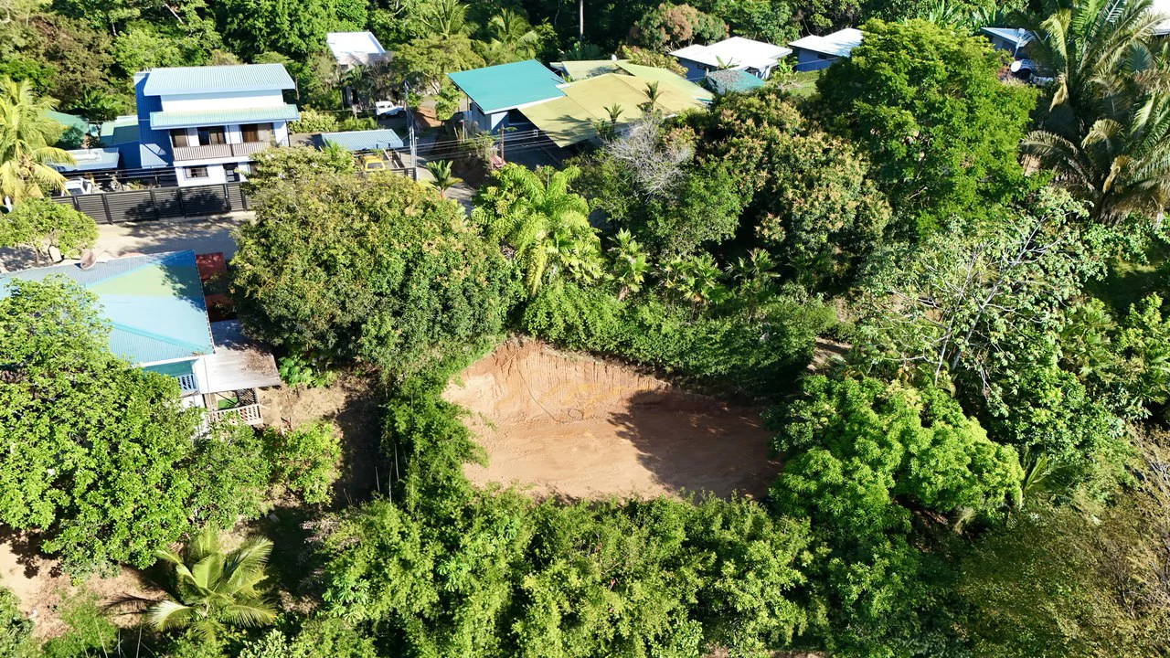 Great Opportunity Well-Located Lot in Playa Hermosa - Gallery image 3
