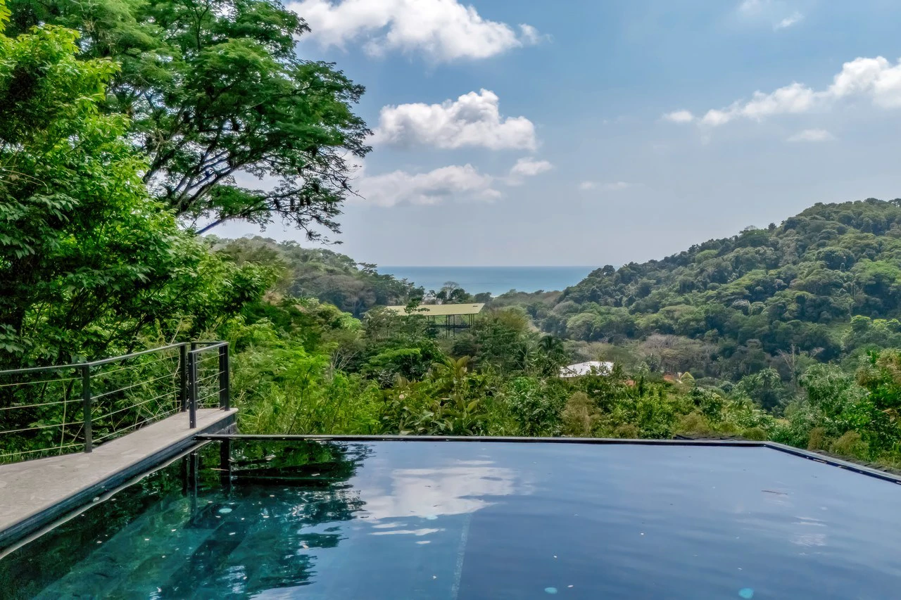 1.25 ACRES – 4 Bedroom Luxury Ocean View Home In Gated Community With Amazing Pool, Yoga Deck, Easy Access! Owner Financing Available!! - Gallery image 30