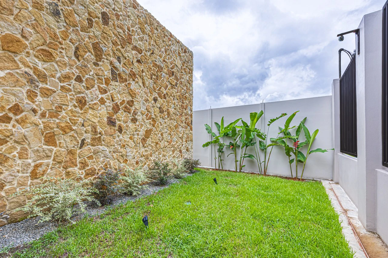 Casa Libelula –: Brand New Modern Tropical Home in Uvita - photo 40