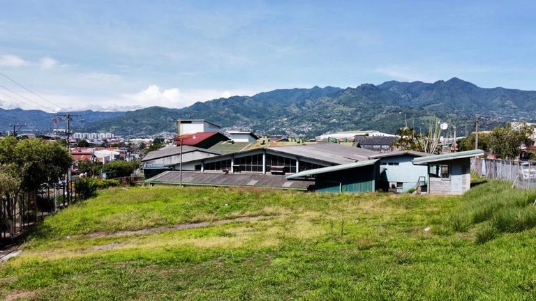 Bargain Commercial property for sale near Sabana San Jose Costa Rica - Gallery image 26