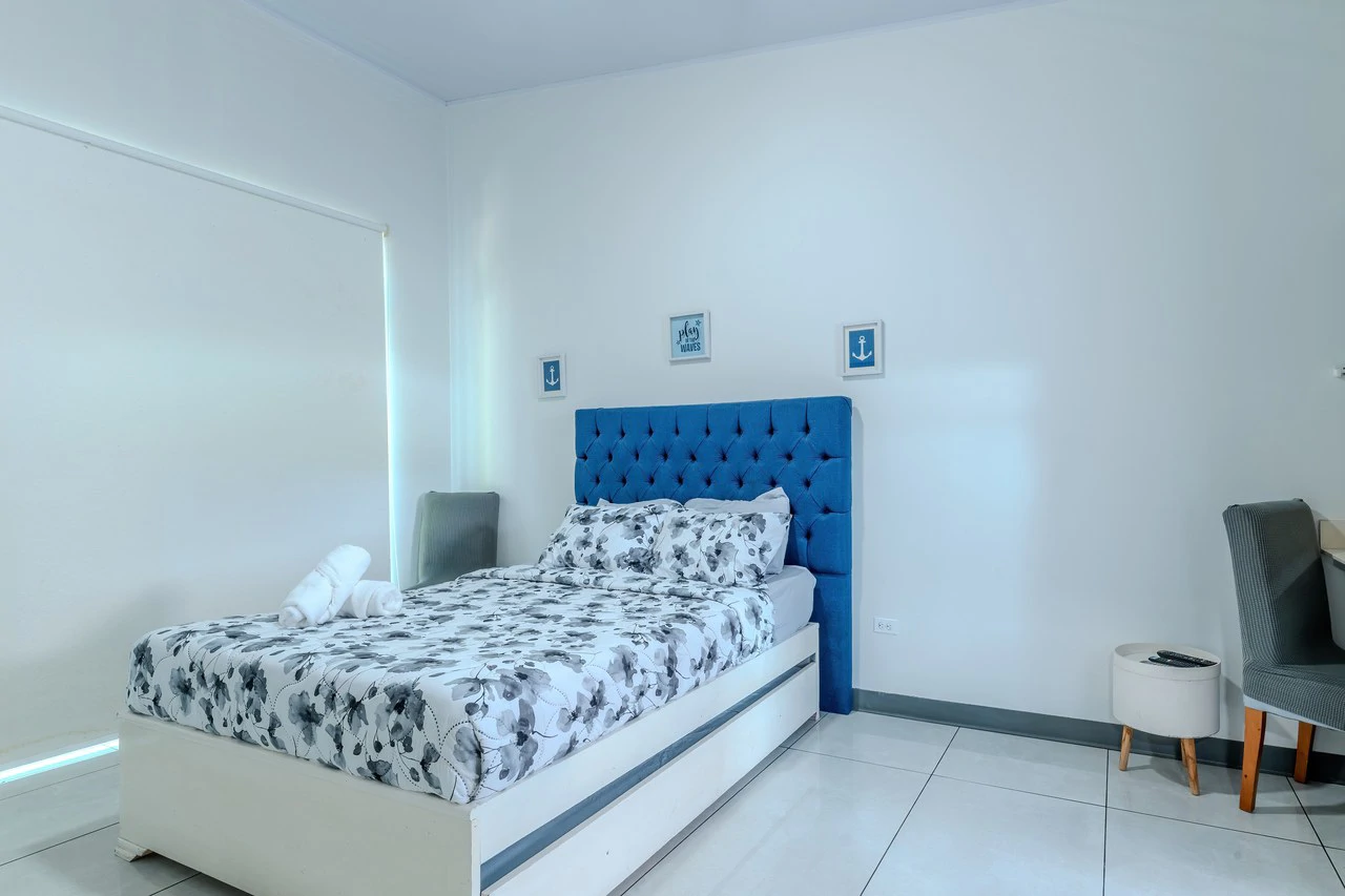 Playa Chamán Beach: Home for Sale – 3 Br, Pool, Walk to the Beach - Gallery image 23