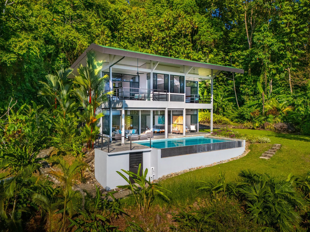 Private Oceanview Sanctuary Above Uvita's Iconic Whales Tail, 3 Bed, 3 Bath - Gallery image 3