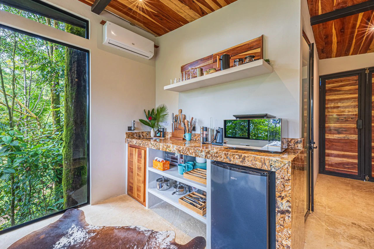 La Sombra Villas: Where Nature Meets Comfort in Tinamates! - Gallery image 55