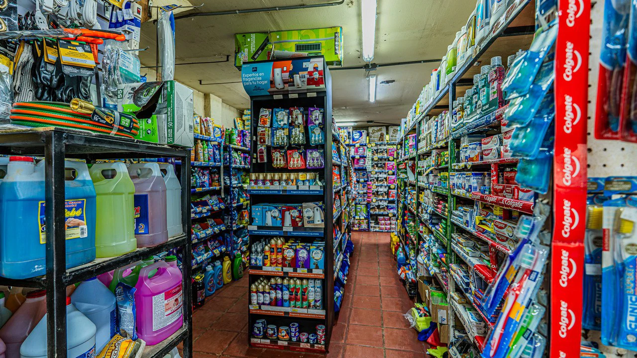 Prime Commercial Plaza for Sale in Playa Dominical - Gallery image 23