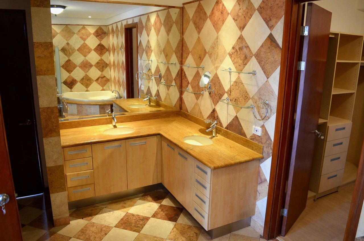 VENTA DE APARTAMENTO DE LUJO EN ESCAZU TORRE LOS LAURELES: Apartment For Sale in Los Laureles - Gallery image 13