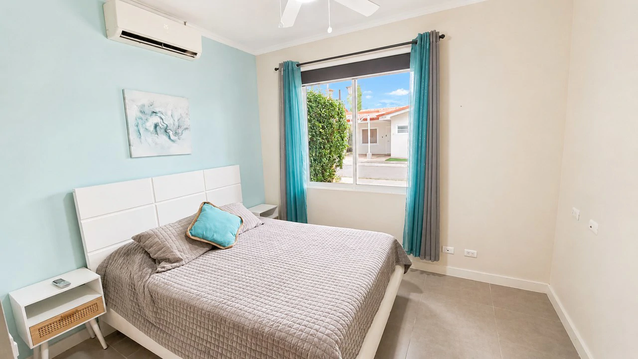 Modern Jacó 3-BR Home with Private Pool in Gated Community - Gallery image 15