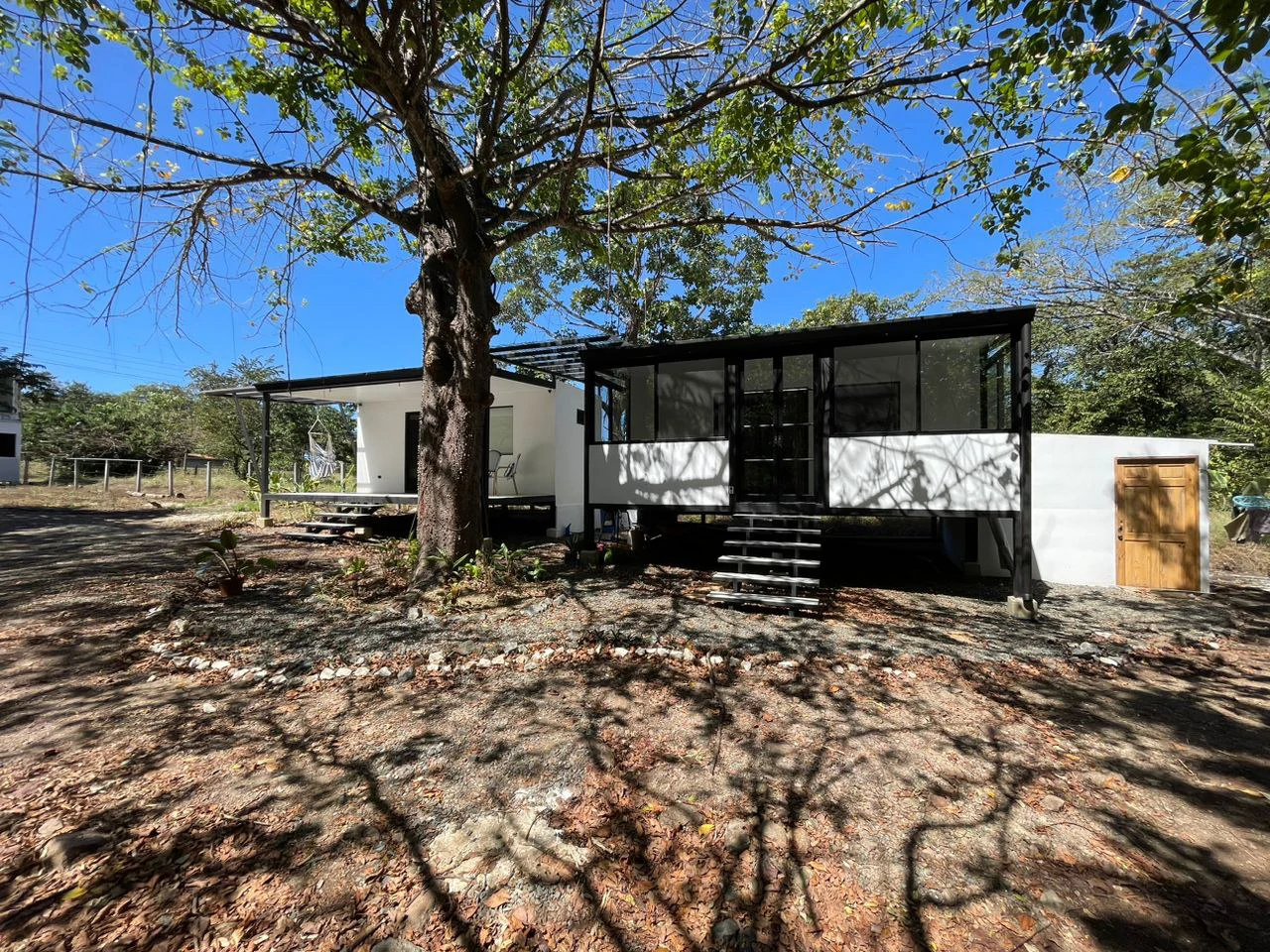 Near the Coast Property For Sale in Playa Tamarindo - Gallery image 2
