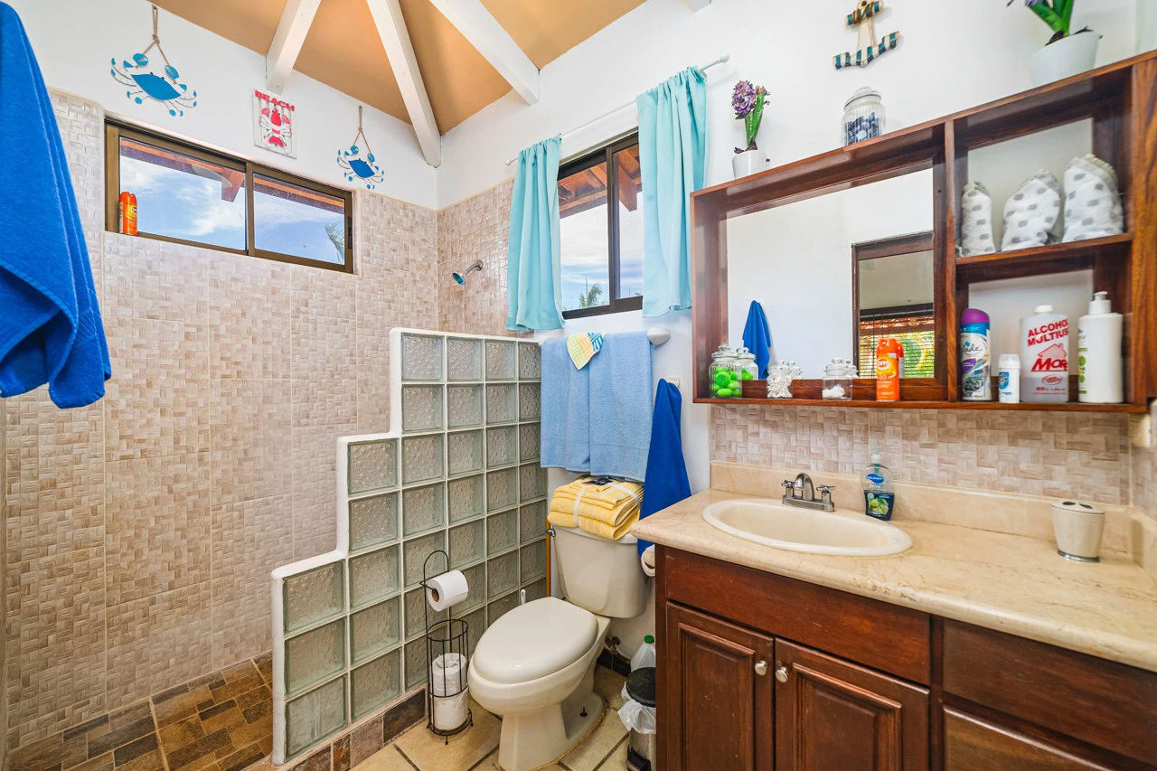 Iguana Villas #7: Turnkey 2BR Villa Near White Sand Beach - Gallery image 19
