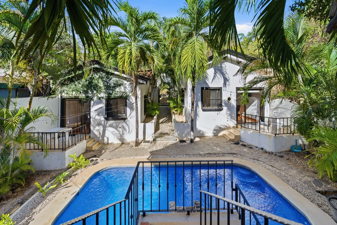 Hotel Gardenia: Turnkey Boutique Hotel in the Heart of Tamarindo - Proven Income Meets Tropical Lifestyle - Gallery image 29