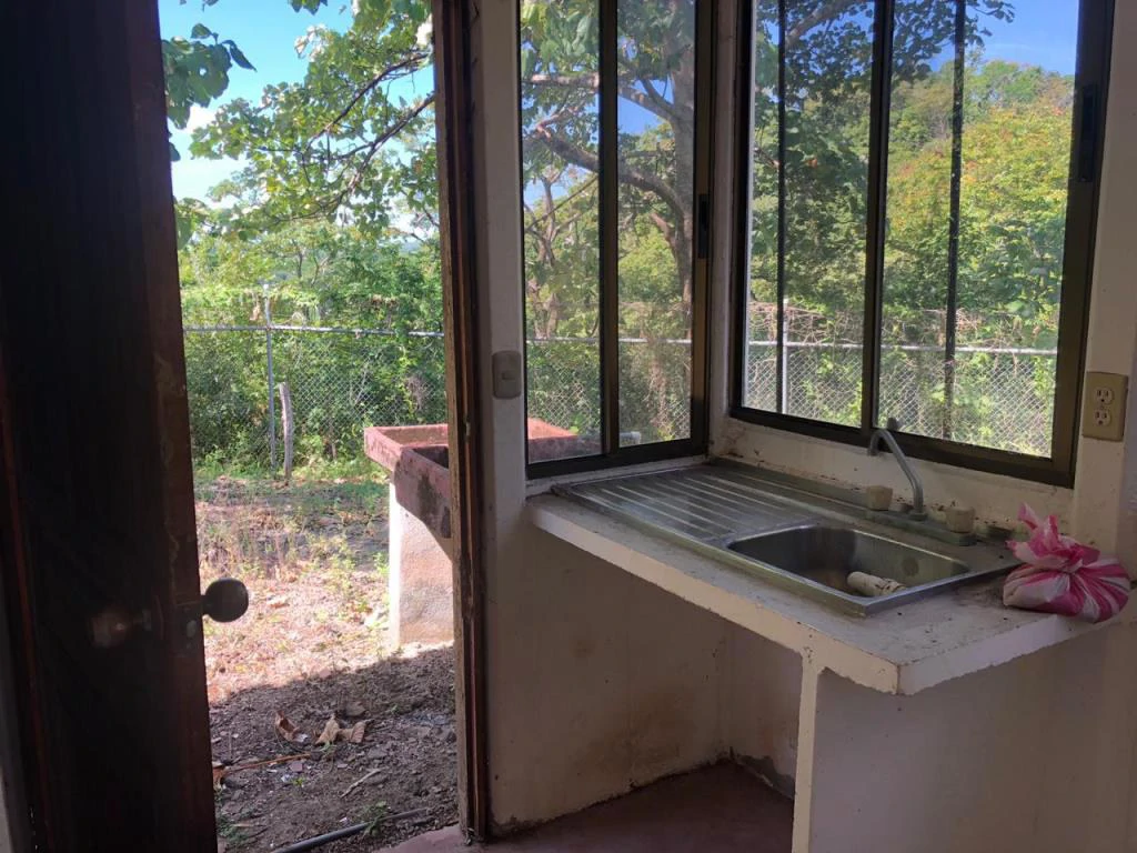 Teak Farm for Sale with a Hacienda Villa and 3 houses in La Cruz, 1 hour away from Liberia - Gallery image 36