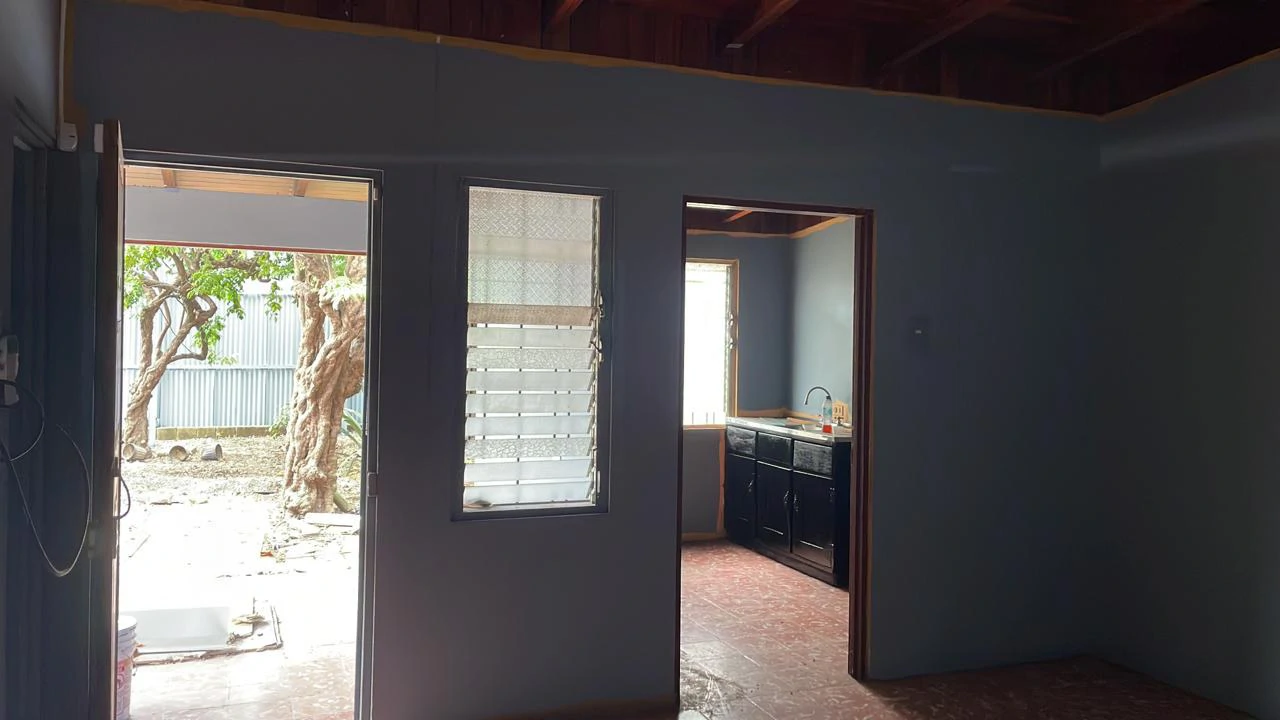 Property for rent or sale in the center of Liberia 2 houses with 350 m², 2 big living rooms, 7 rooms, a garden, and 9 parking lots - Gallery image 26