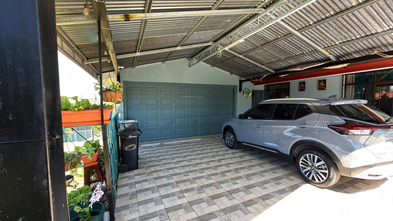 Countryside House For Sale in San Pedro - Gallery image 19