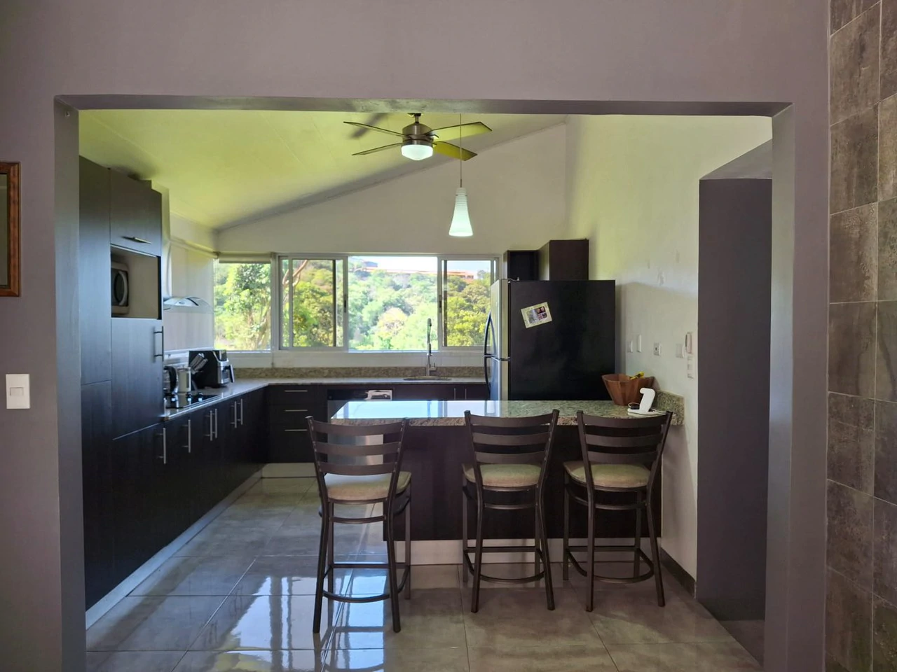 Casa Hacienda: Modern single level in Prestigious Hacienda del Paseo - Gallery image 10