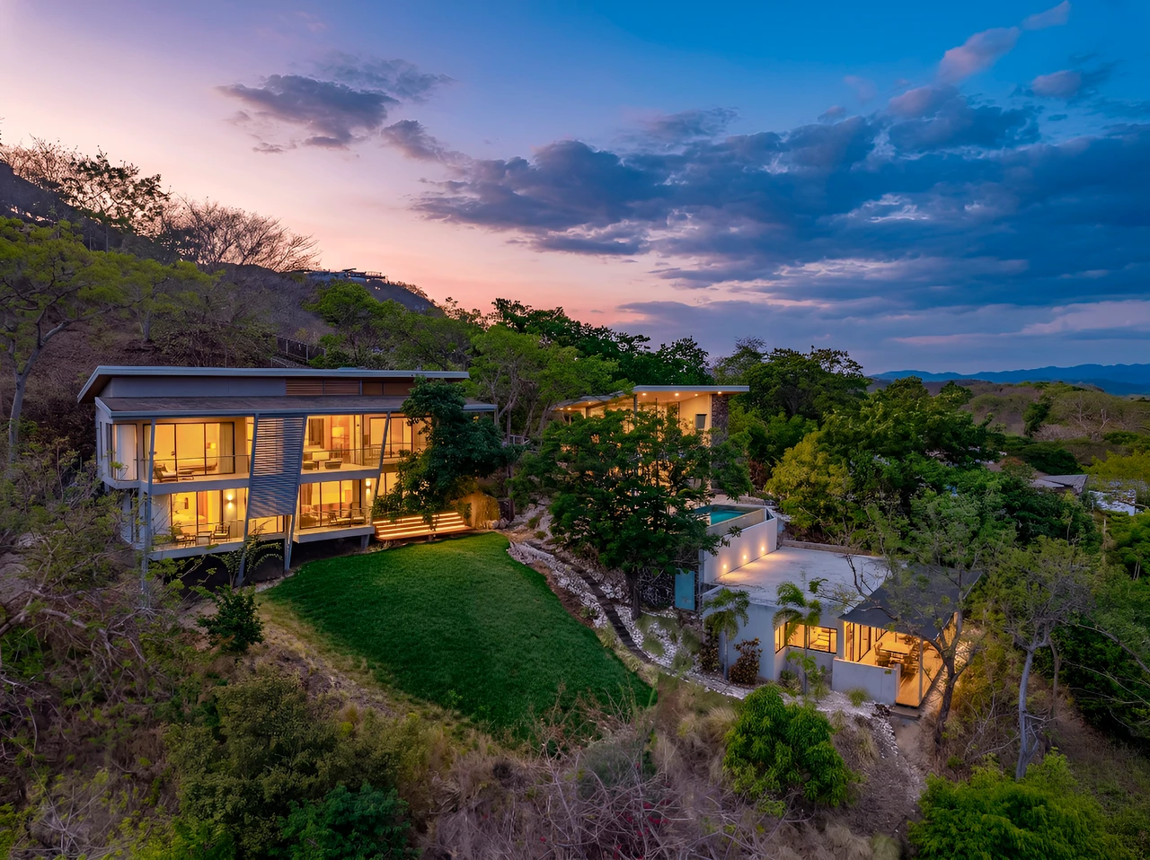 Casa Bosque y Mar: Luxury Ocean & Jungle Retreat in Las Ventanas, Playa Grande