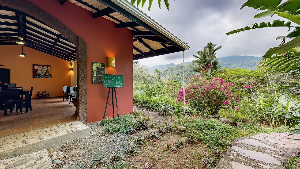 A TRANQUIL HAVEN: PRIME INVESTMENT OPPORTUNITY IN UVITA'S LUSH RIVER ENCLAVE: Mountain Hotel/Resort/Hostel For Sale in Uvita - Gallery image 46