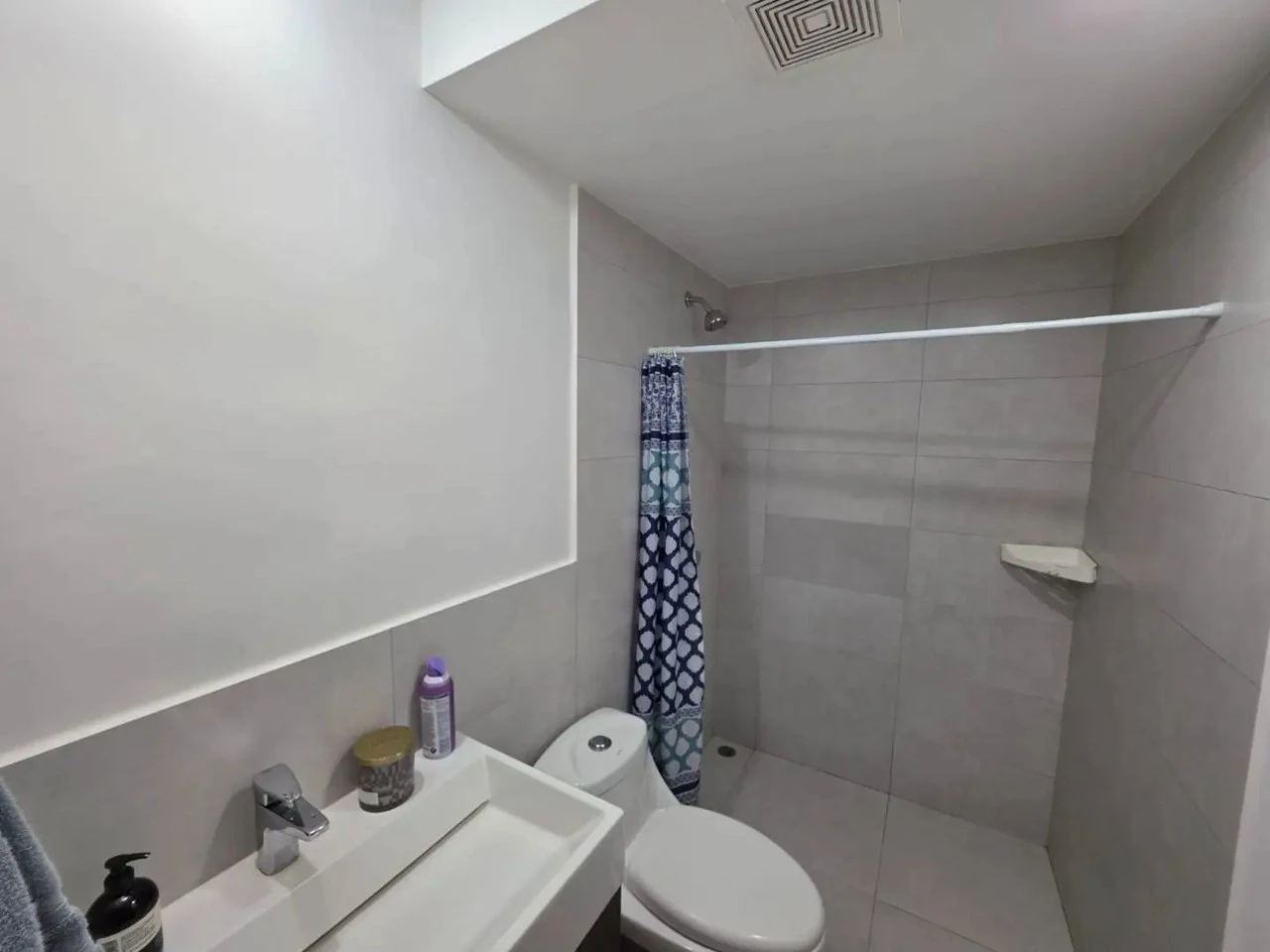 Modern 2-Bed, 2-Bath Apartment in San Pablo, Heredia with Balcony & Open Concept: Apartment For Sale in Rincon de Sabanilla, San Pablo de Heredia - Gallery image 9