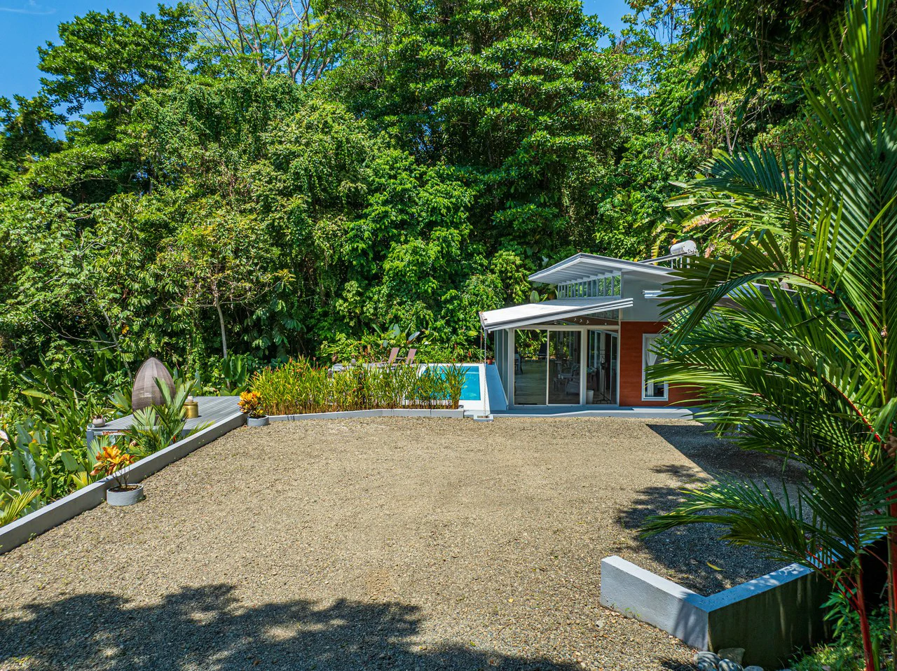 Uvita Ocean and Whale Tail View Modern Home on 3.64 Acres in Exclusive Enclave - Gallery image 2