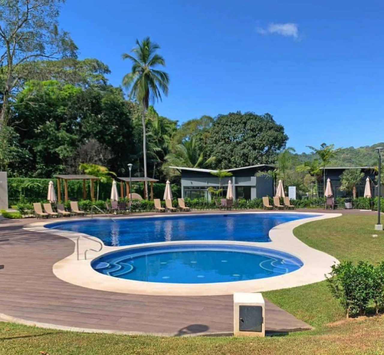 Mountain and Near the Coast Home Construction Site For Sale - Lot in Gated Community Near the Beach. Playa Herradura Costa Rica - Gallery image 17