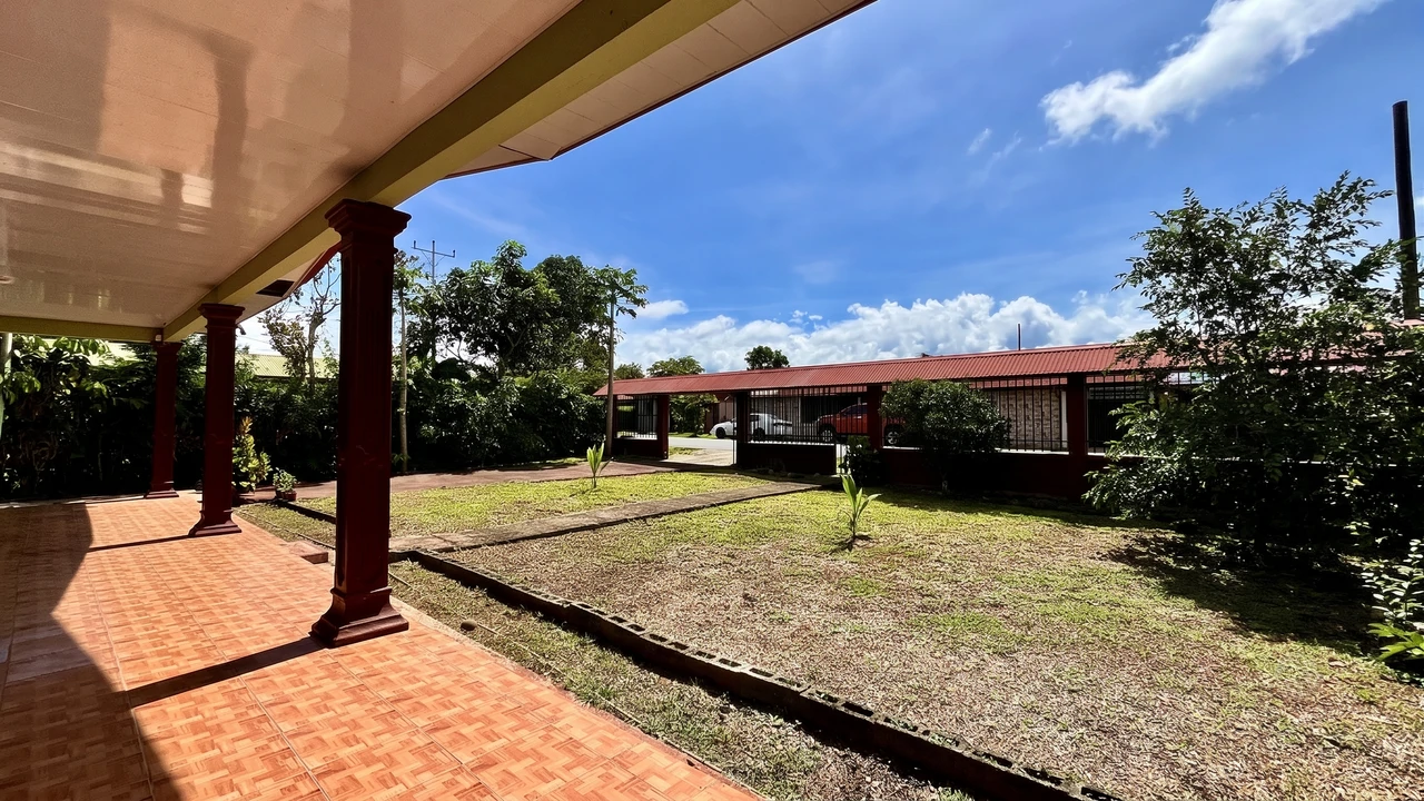 House For Sale in Daniel Flores - Gallery image 22