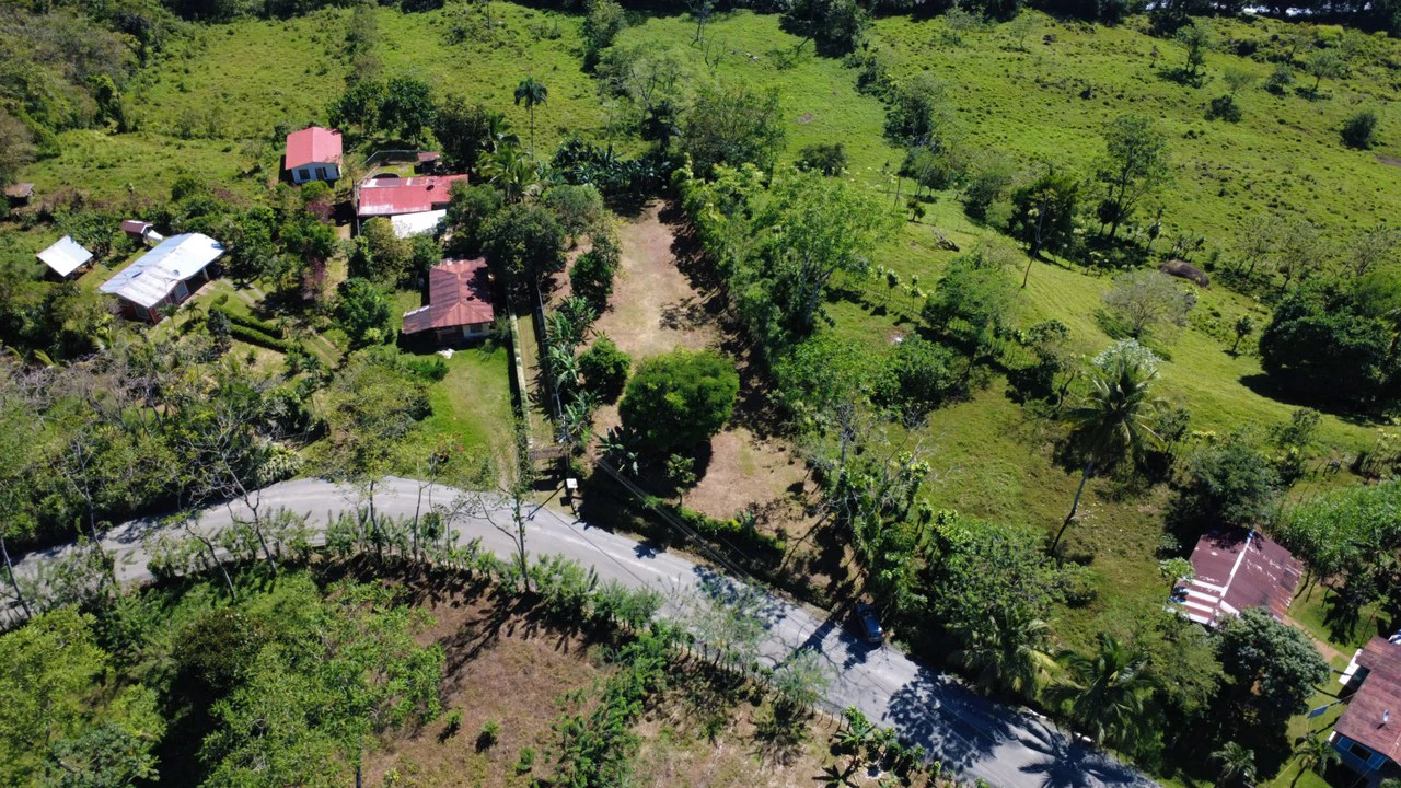 Countryside Home Construction Site For Sale in San Pedro - Gallery image 16