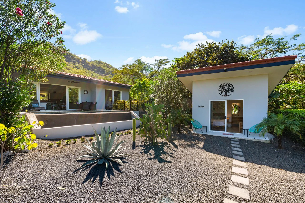 The Haven: Spacious Home + Private Casita in Gated Mar Vista Community - Gallery image 37