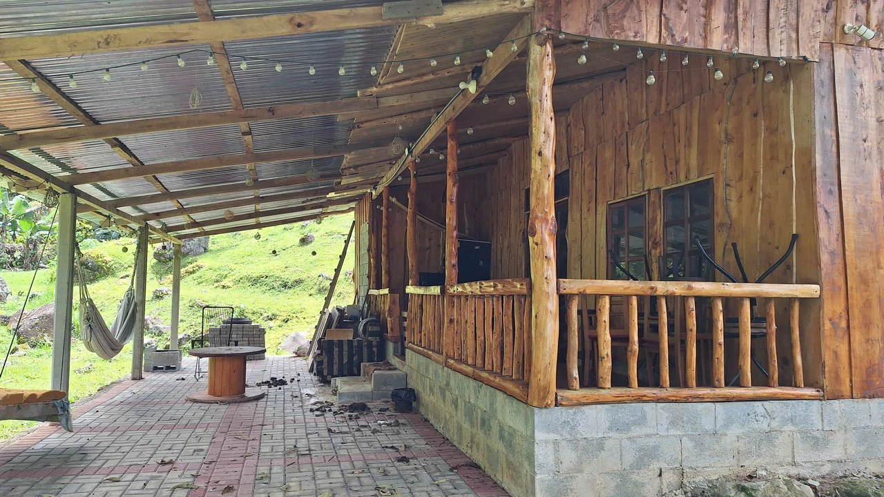Propiedad en cedral: Mountain Home Construction Site For Sale in Cajón - Gallery image 18