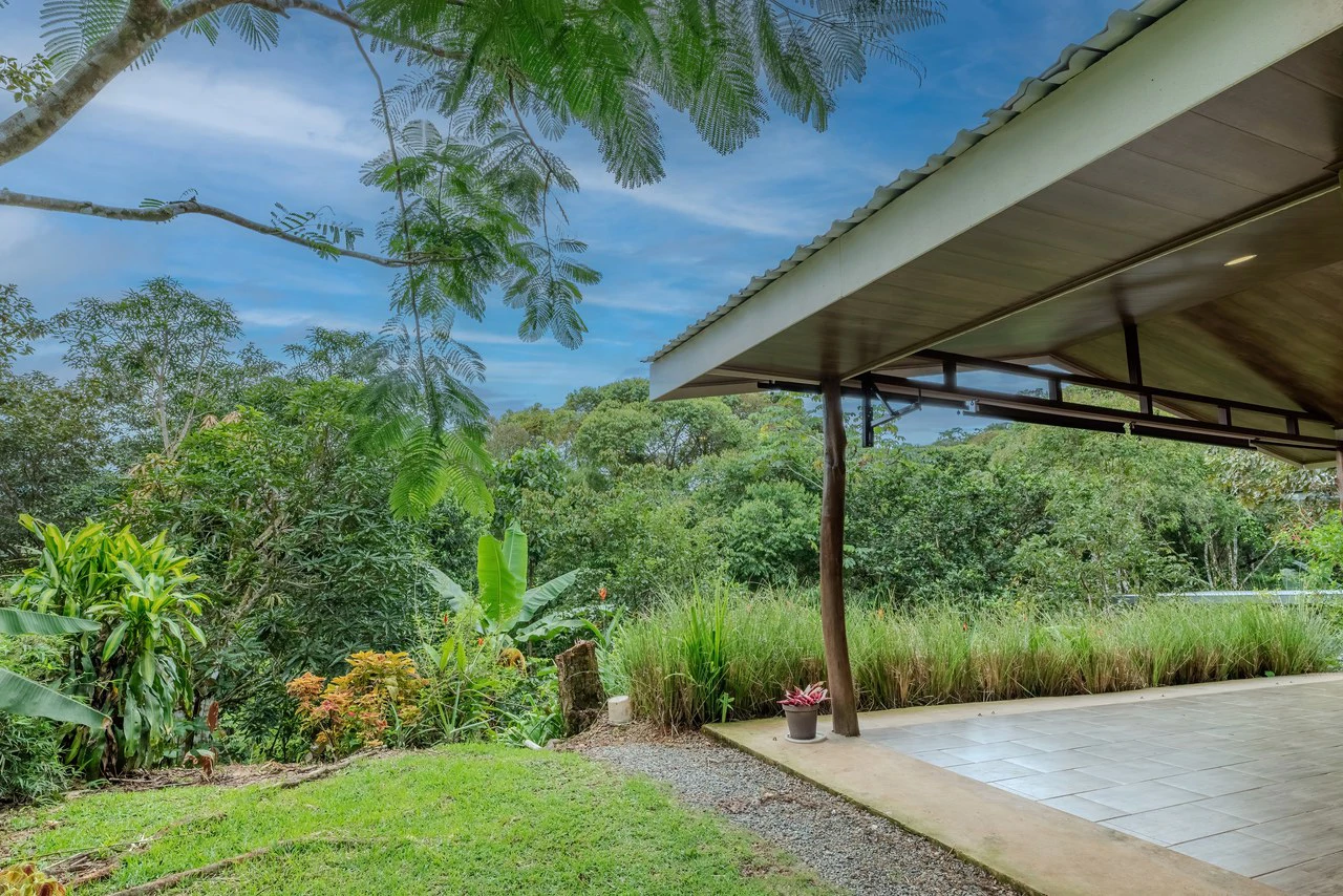 Multi-Family Compound, 4 Fully Furnished Units | 15 Minutes to the Beach - Gallery image 42