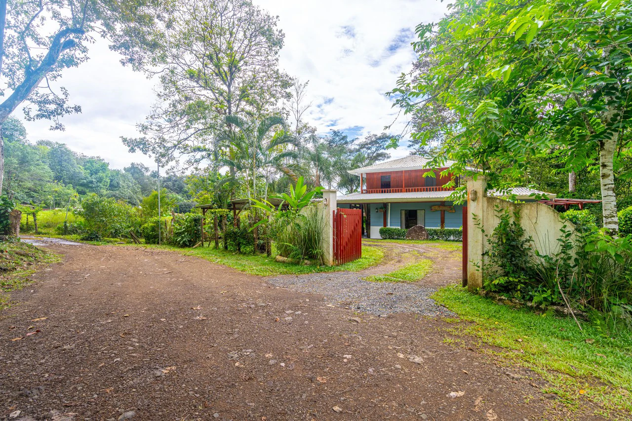 Creekside Harmony Villa | 4 Bedrooms • 2 Bathrooms • Private Pool • Surrounded by Nature - Gallery image 33