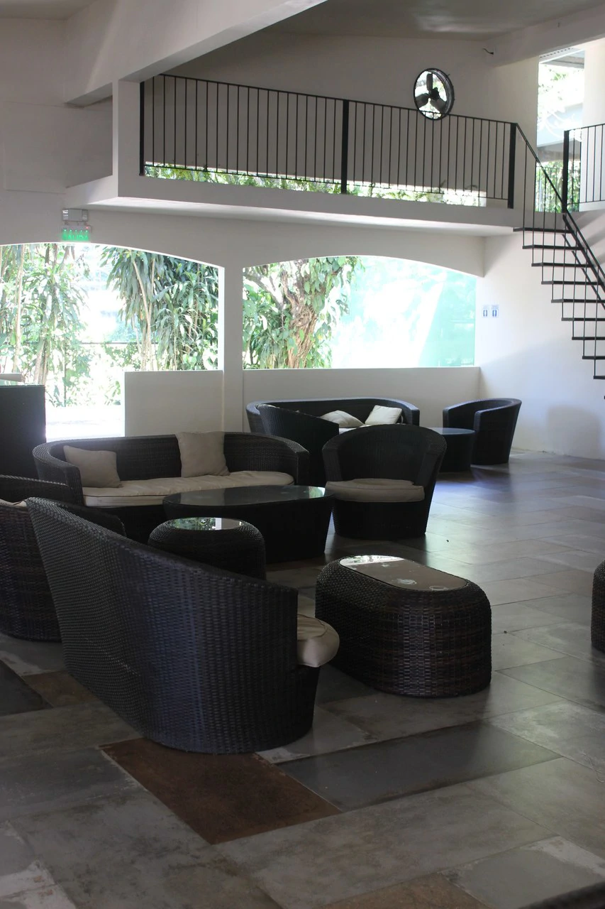 PATRONS, Event Centre, Bar, Restaurant, Offices, Retail Stores, and MORE in Dominical: The single biggest venue in the area! - Gallery image 2