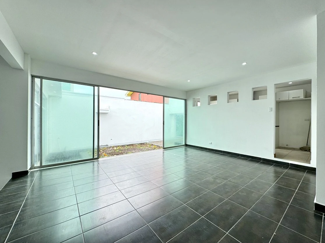 House For Sale in Bello Horizonte - Gallery image 12