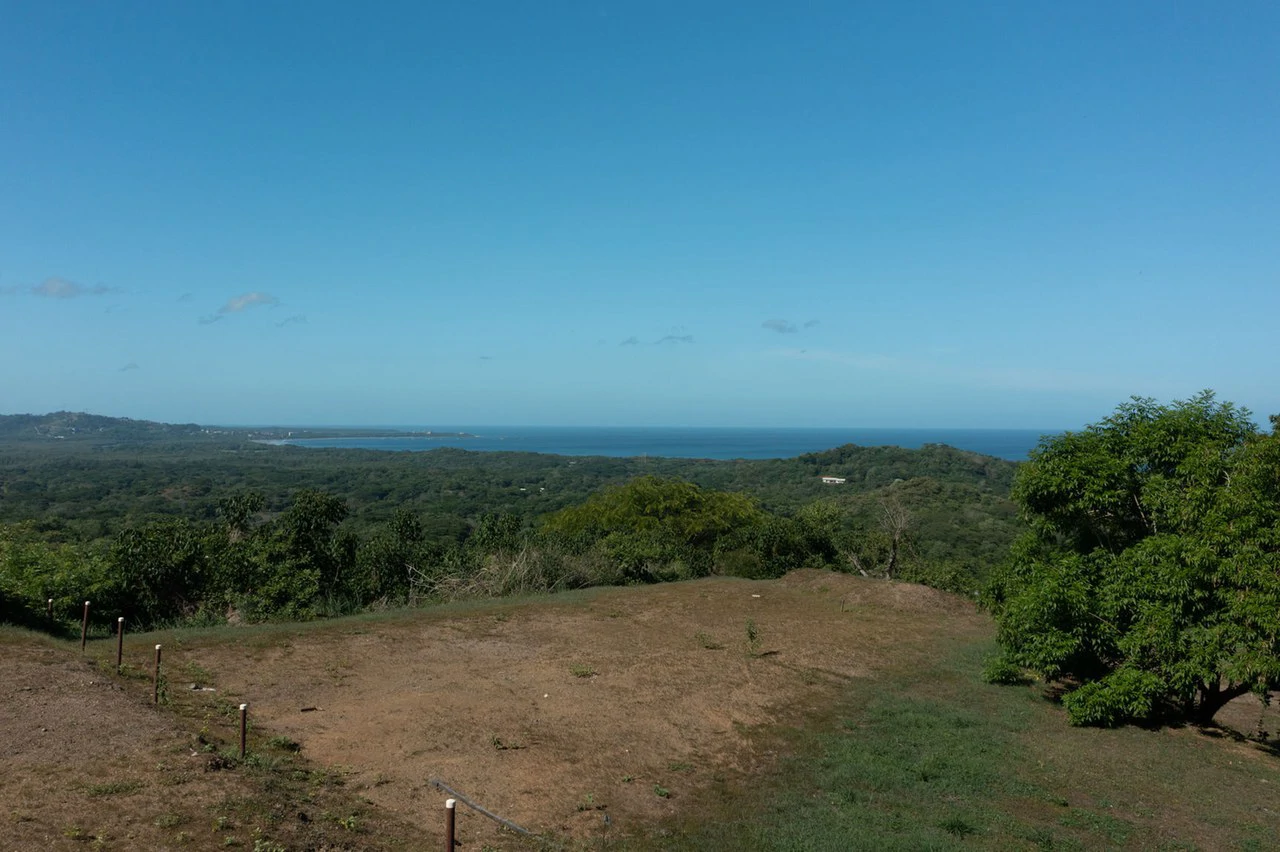 Las Ventanas Lot 71: Now is the time to invest in Playa Grande! - Gallery image 5