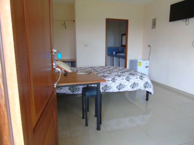 Ideal B & B Property: 3 separate Buildings. Lake & Volcano View. Owner financing available. - Gallery image 16