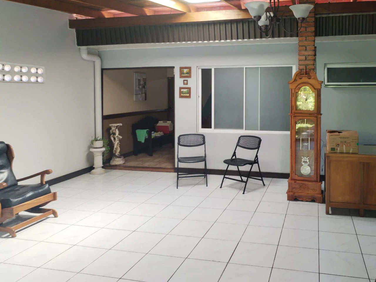 House in Grecia center just 100m from the Plaza Grecia Mall - Gallery image 7