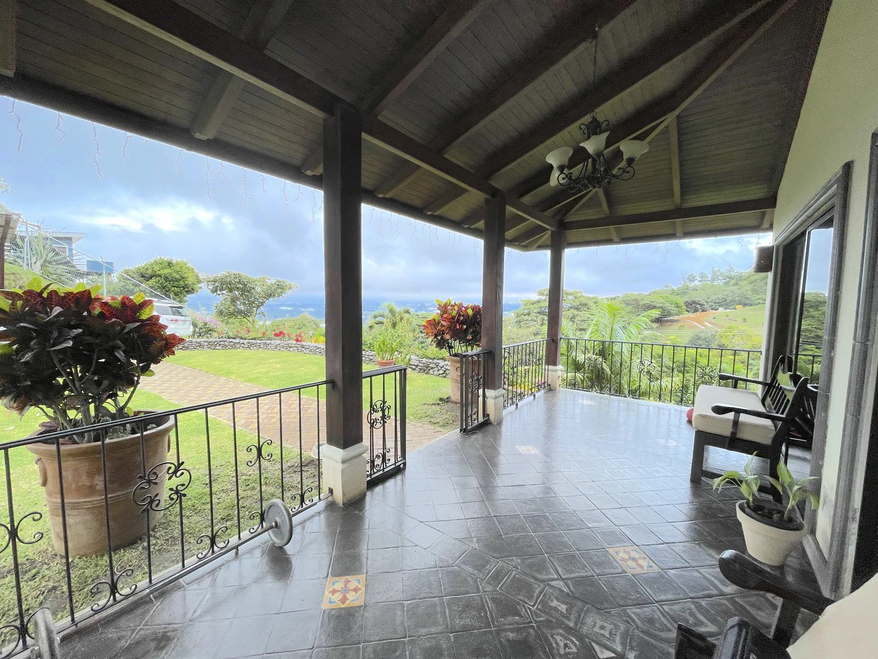 Main house plus 7 rental cabins — a proven income-generating property. - Gallery image 8
