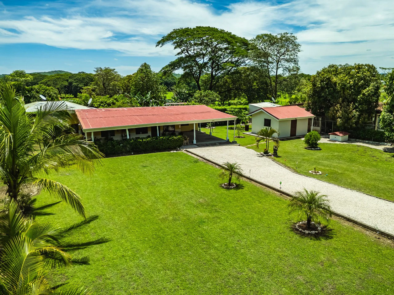 Casa Campo: Quiet Countryside Home Near Beaches - Gallery image 14