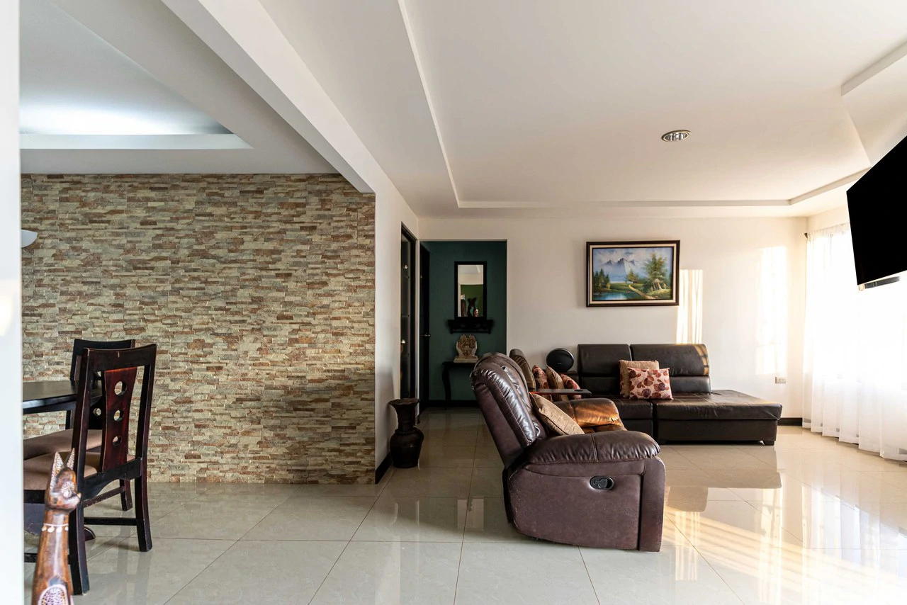 Country House in Desmonte, San Mateo: Tranquility and Nature - Gallery image 11