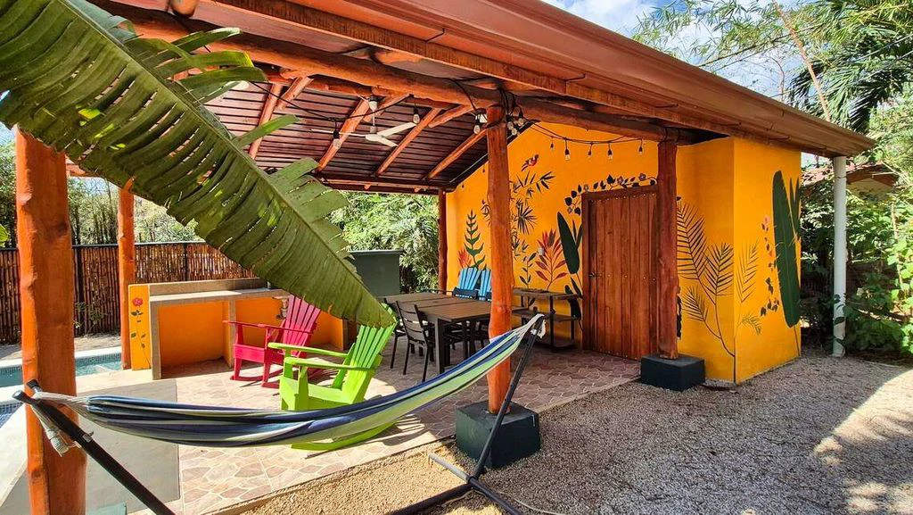 Casa Jungle Tree: PRICE DROP - Tropical Living with Pool, Expansion & Vehicle Included – Ready to enjoy the Pura Vida Lifestyle! - Gallery image 7