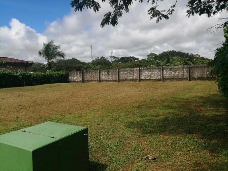 Amazing Lot in Costa del Sol!: Close to the beach, oversized lot!