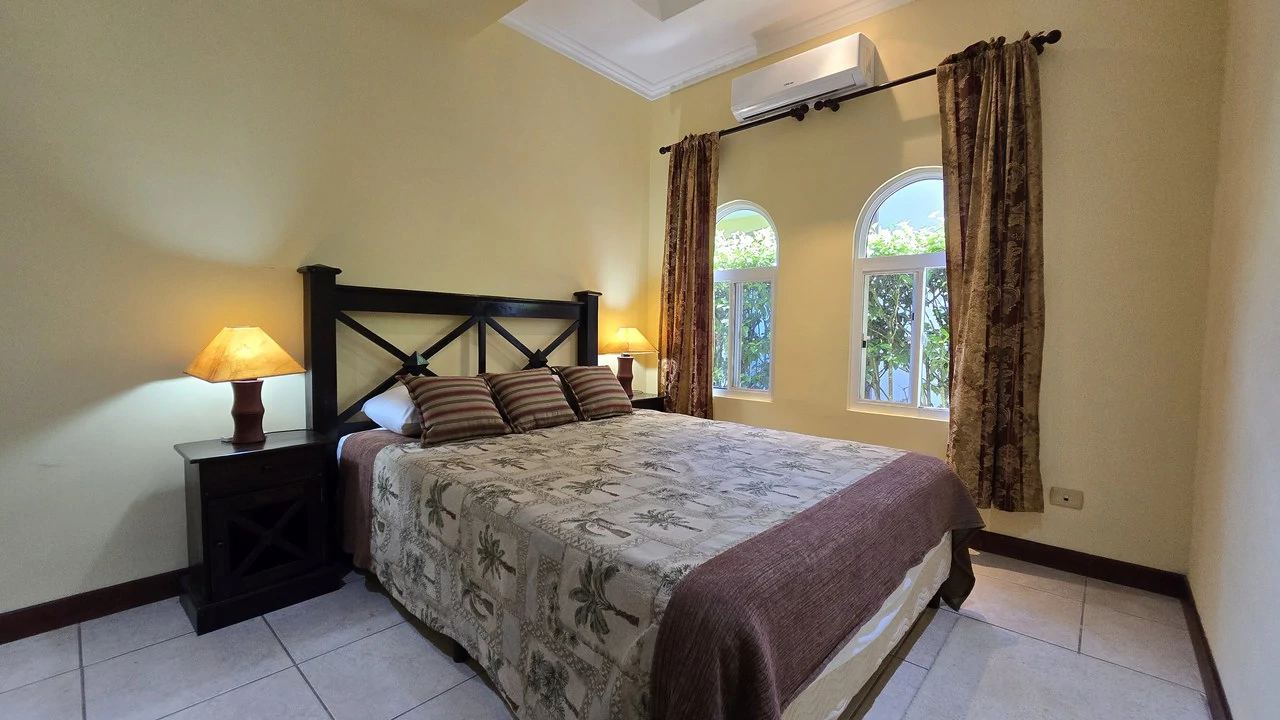 Casa Tropical: Best entry into highly sought after community! - Gallery image 55