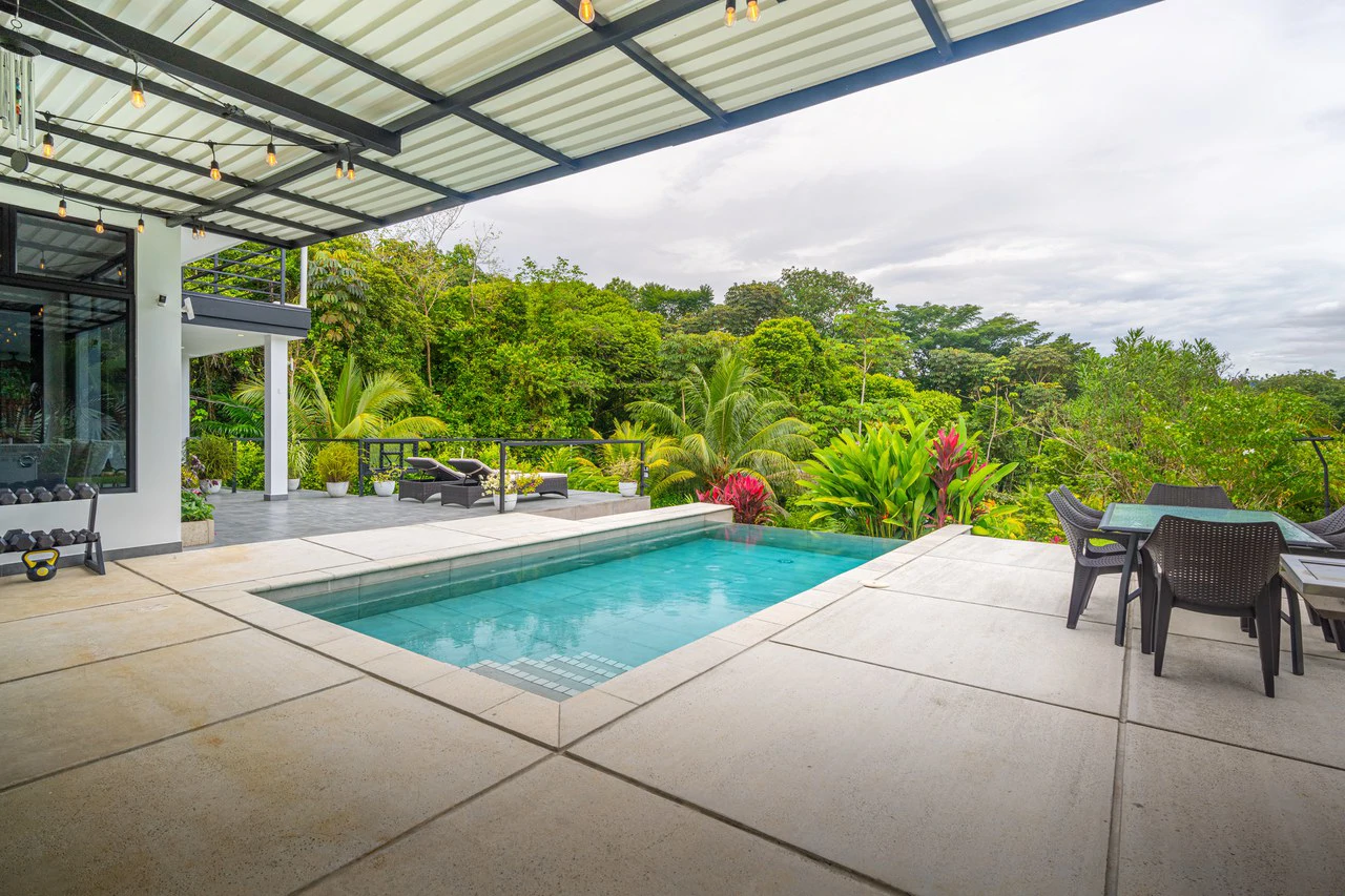 Outstanding Garden Treasure in Ojochal, Modern 4 bedroom on 1 acre - Gallery image 13