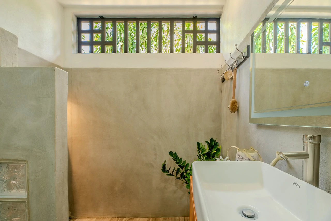 Brand-New Mountain View Home with Pool and Expansion Potential in Villa Nueva, Quepos: House For Sale in Quepos - Gallery image 28