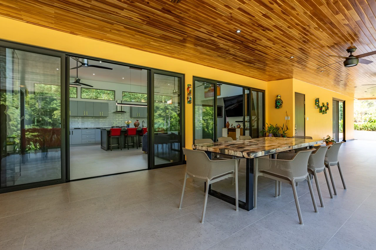 Custom Built Luxury Retreat with Guest Villas in Ojochal - Gallery image 38