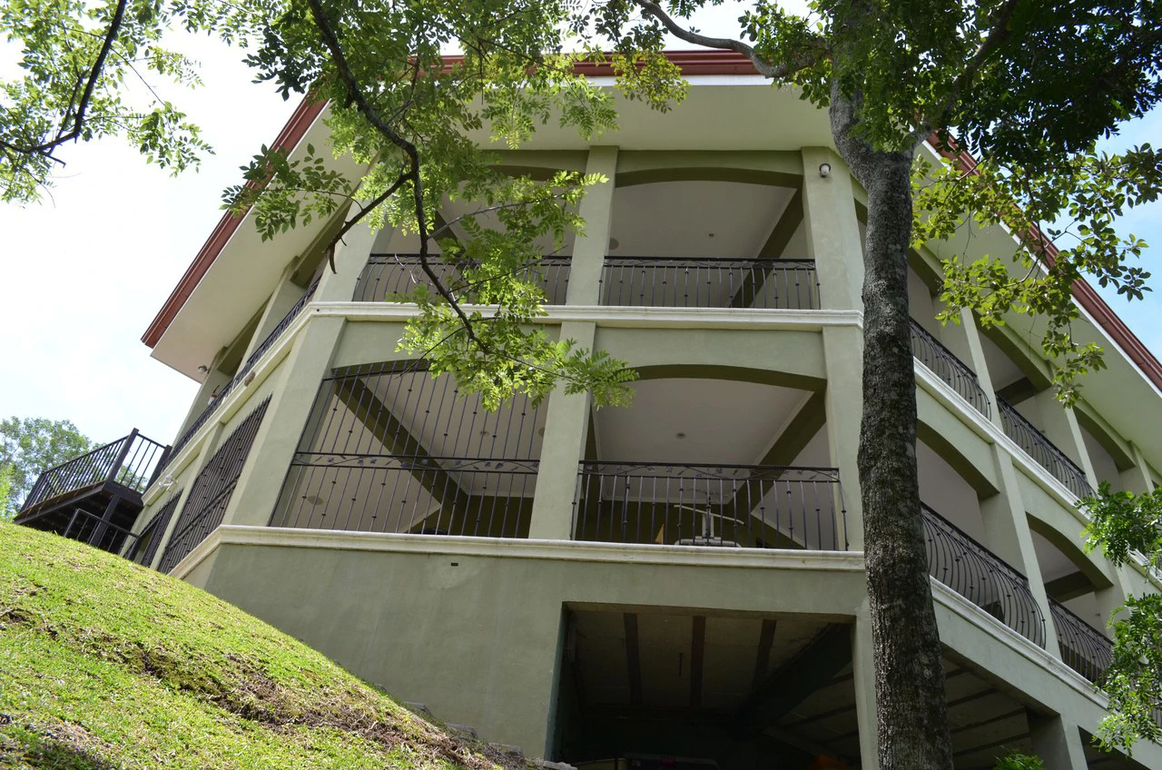 Mountain Condominium For Sale in Ciudad Colón - Gallery image 6