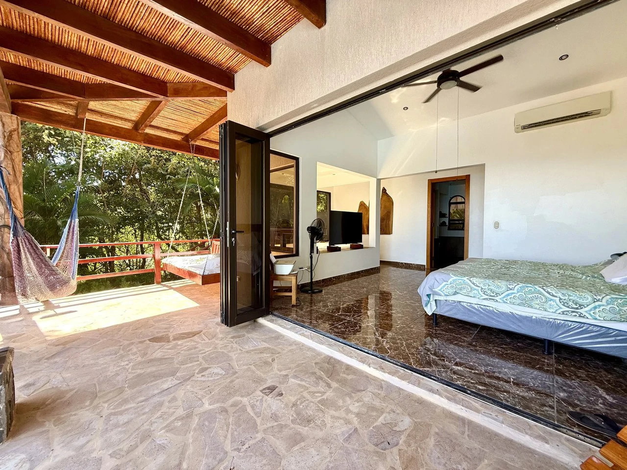 Casa Miramar: $1,000,000 Million Buys you your very own Private Mountain Paradise with Ocean View ! - Gallery image 32