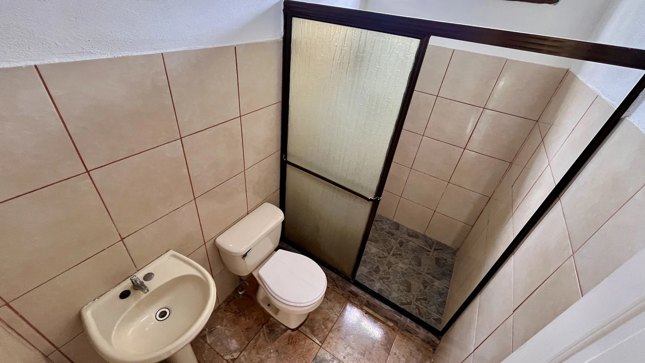 House For Sale in Daniel Flores - Gallery image 16