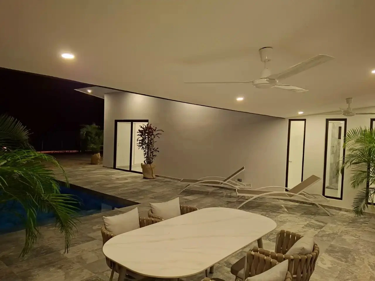 House For Sale in Playa Tamarindo - Gallery image 9